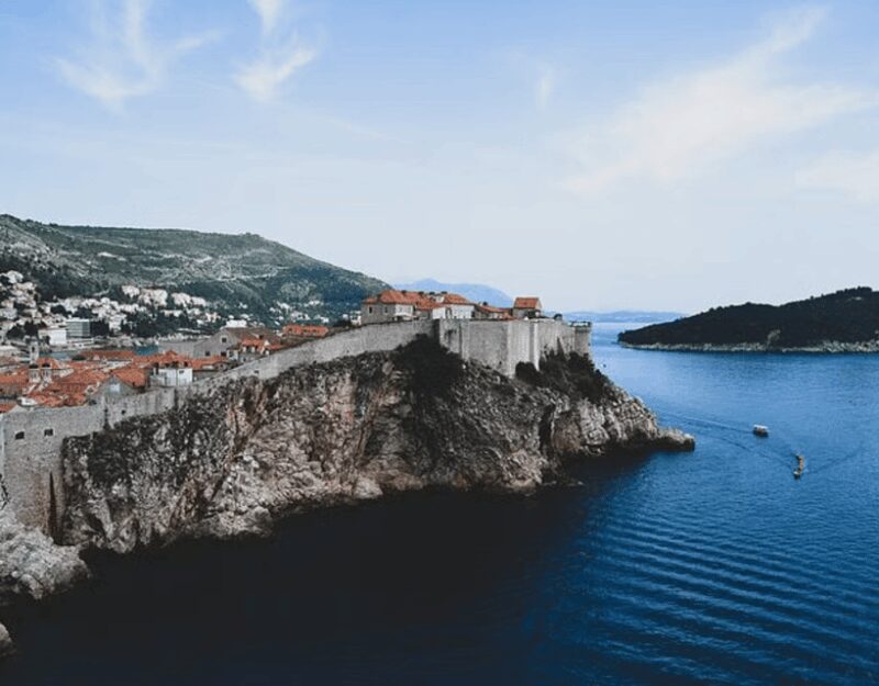 Sightseeing Boat Cruise in Old Town of Dubrovnik - The Boat and Group Size