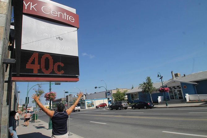 Sightseeing City Tour - Complimentary Photos and Souvenirs