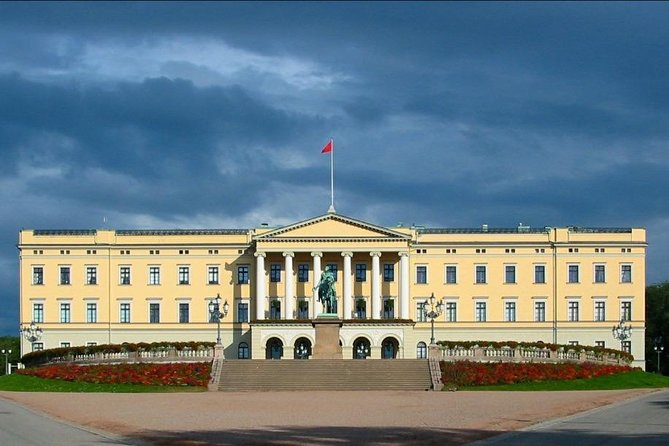 Sightseeing Private Tour of Oslo and Viking Ship Museum - Exploring Oslo’s Cultural Heart at the National Theatre and Parliament