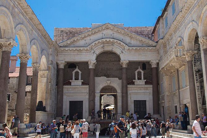 Sightseeing Split's Roman Ruins: A Self-Guided Audio Tour - Practical Details: Logistics and Usage