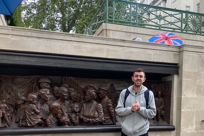 Sightseeing tour of London - in clear, slow English - The Battle of Trafalgar and Lord Nelson’s Statue