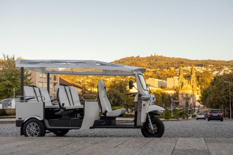 Sightseeing Tours by Electric Tuk-Tuk in Guimarães - Key Points