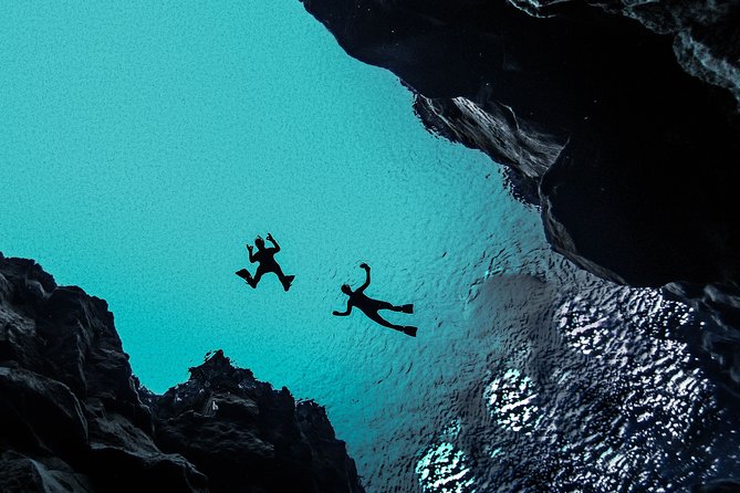 Silfra Drysuit Snorkeling Tour with Free Photos - From Reykjavik - Practical Tips for a Smooth Experience