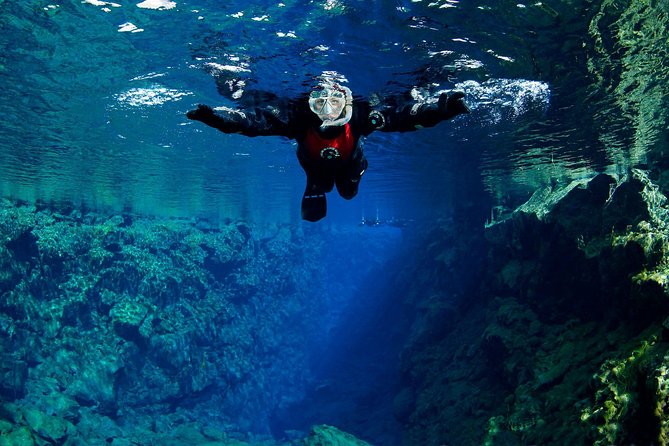 Silfra: Snorkeling Between Tectonic Plates Pick Up from Reykjavik - The Practicalities of Snorkeling in Cold Waters