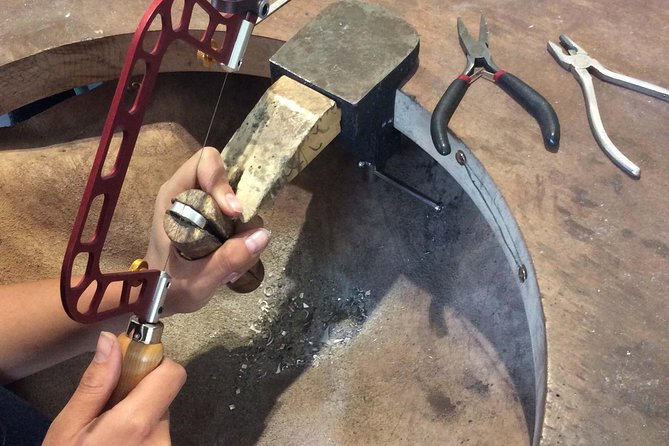 Silver Ring Workshop in Kent, England - Discover the Silver Ring Workshop in Canterbury