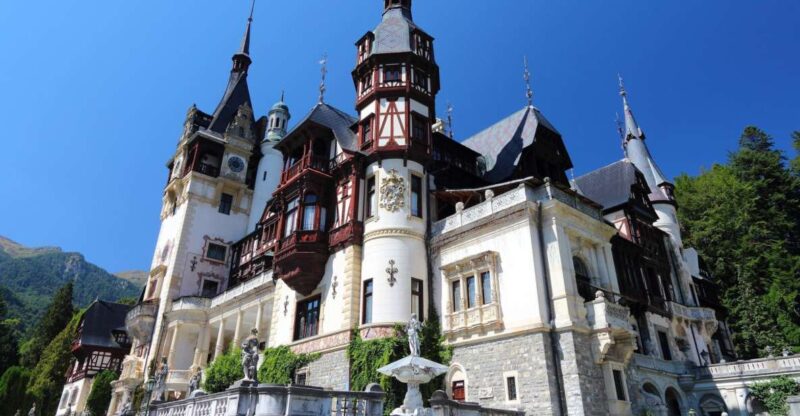 Sinaia: Pele Castle Tour with An Expert Guide - Key Points