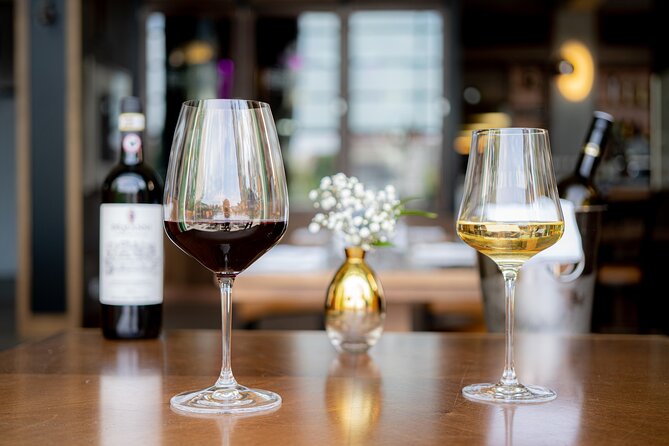 Sinatra Tribute Show and Dinner Experience in Manes - The Sinatra Tribute Performances by Opera Singers and Musicians