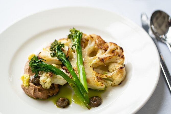 Sinatra Tribute Show and Dinner Experience in Manes - Practical Details: Booking, Cancellation, and Group Size