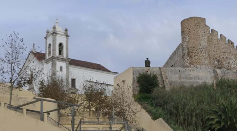 Sines: Premium Guided Tour, Vasco da Gama, Forts, and Deserted Beaches - Sines: The Starting Point at Castelo de Sines