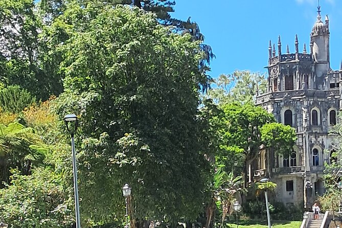 Sintra All Palaces: Aguda, Azenhas do Mar and Praia da Maçã - The Colorful Splendor of Pena Palace