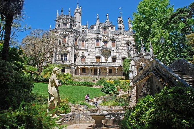 Sintra / Cabo da Roca / Cascais full day all inclusive lunch and entrees - Logistics and Group Experience