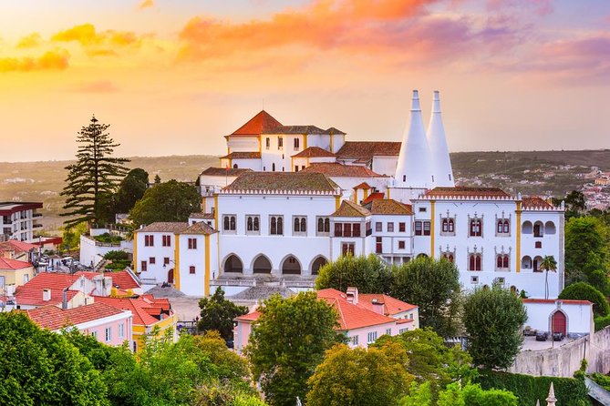 Sintra, Cabo da Roca, Cascais Private Tours from Lisbon - Strolling Through the Seaside Charm of Cascais