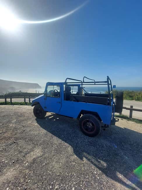 Sintra & Cascais 4x4 Adventure: Palaces and Coastline - Sintras Palaces and Scenic Views in a Classic 4x4