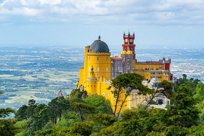 Sintra, Cascais and Pena Palace Tour from Lisbon - Exploring Sintra’s Historic Center and its Medieval Charm