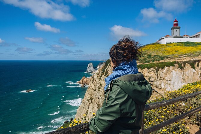 Sintra & Cascais Highlights - Private Tour from Lisbon - Exploring Cascais and the Fortress Views