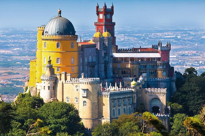 Sintra/Cascais Private Tour - Sintra’s Colorful Palaces and Historic Center