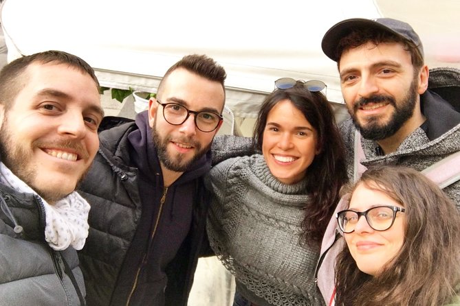 Sintra & Cascais Private Tour from Lisbon + Dinosaur footprints on the beach! - Cascais: A Coastal Village of Charm and Elegance