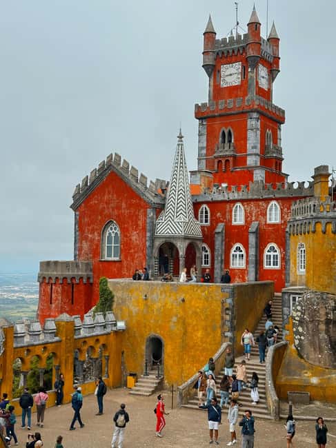Sintra & Cascais: Tour With Portuguese Souvenir Shopping - Shopping for Authentic Portuguese Souvenirs
