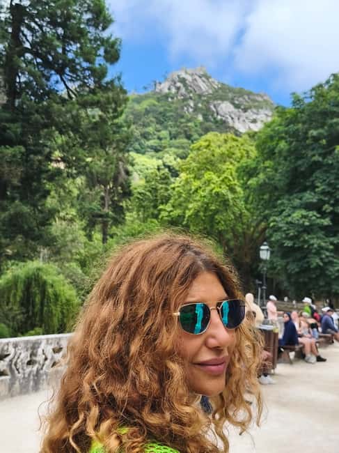 Sintra & Cascais with pastry and electric car. Day Trip - Wandering through Sintra’s Historic Streets and Palaces