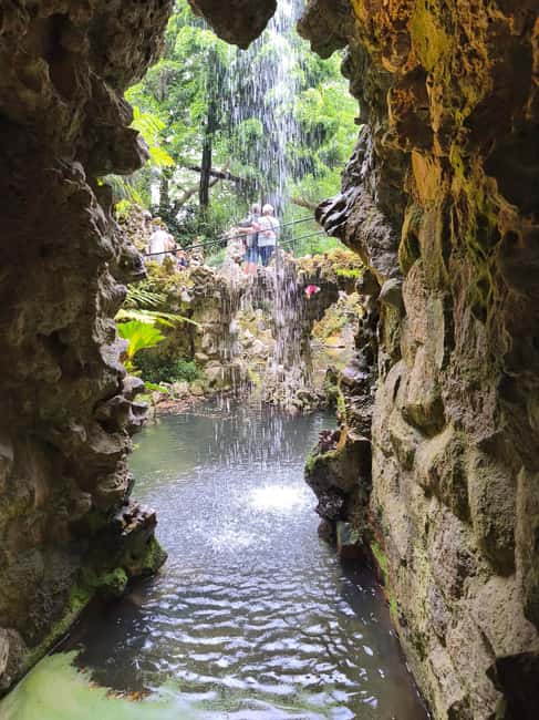 Sintra & Cascais with pastry and electric car. Day Trip - Practical Details and Group Experience