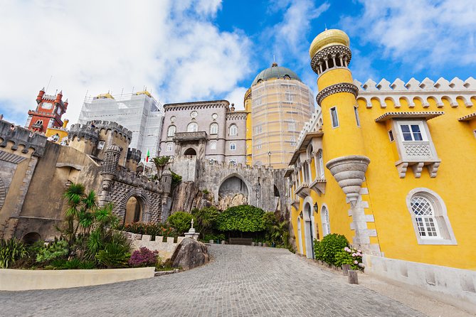 Sintra & Coastal Havens | Exclusive Private Day Tour with Tickets - Cascais: From Royal Retreat to Cosmopolitan Seaside Town