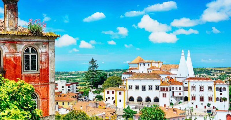 Sintra: Full-Day Private Monuments Tour from Lisbon - Visiting the Moorish Castle and Its Breathtaking Views