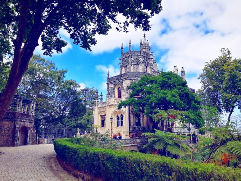 Sintra: Immersive Guided Walking Tour w/ Quinta da Regaleira - Discover Sintra’s Charm with a Guided Walking Tour and Quinta da Regaleira