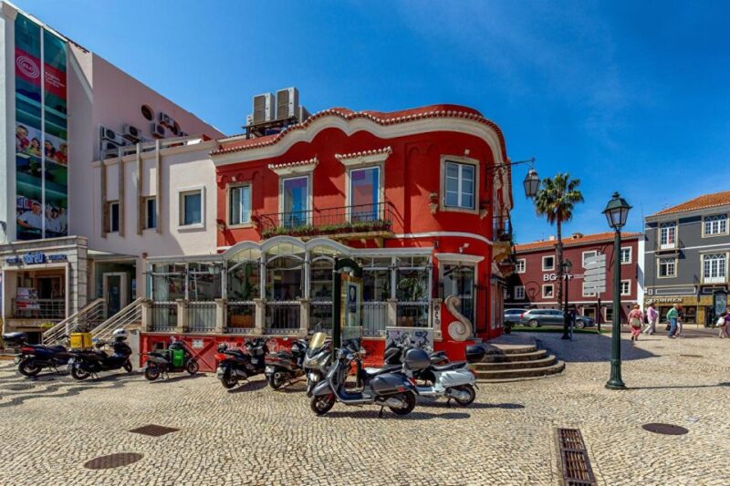 Sintra: Moorish Castle. Pena Palace. Cabo da Roca. & Cascais - Seaside Charm of Cascais and Its Coastal Attractions