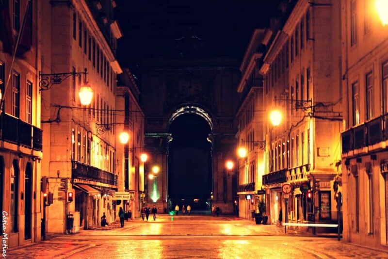 Sintra: Night Tour in Sintra and Cascais with Locals - Key Points