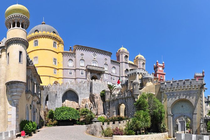 Sintra, Pena Palace and Cascais Full Day Tour from Lisbon - Strolling Through Cascais’ Coastal Charm