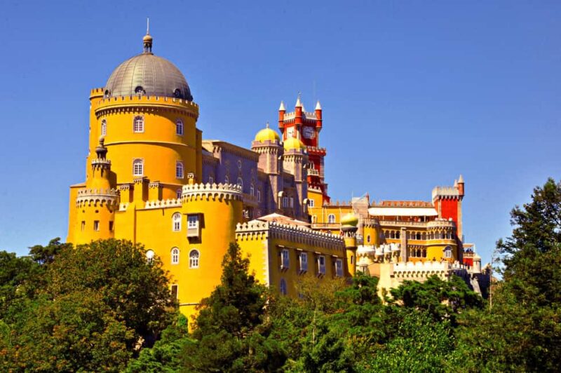 Sintra, Pena Palace, Cabo da Roca, Cascais and Estoril - Discovering the Coastal Charm of Cascais and Estoril