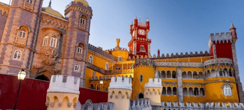 Sintra: Pena Palace, Moorish Castle, Cabo da Roca & Cascais - Cascais and the Iconic Boca do Inferno