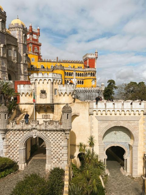Sintra: Pena Palace & Park, Cabo da Roca & Cascais. Day Tour - Boca do Inferno: The Coastal Power of Nature