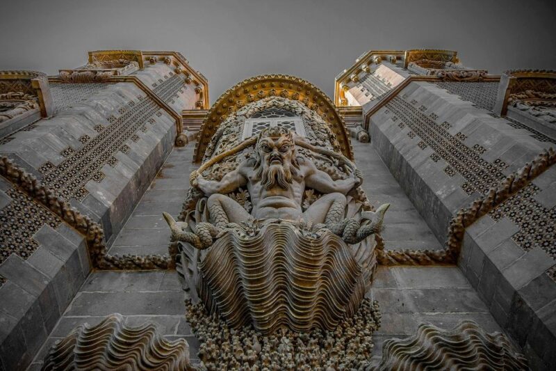 Sintra: Pena Palace & Park, Cabo da Roca & Cascais. Day Tour - Cascais: Elegance by the Sea