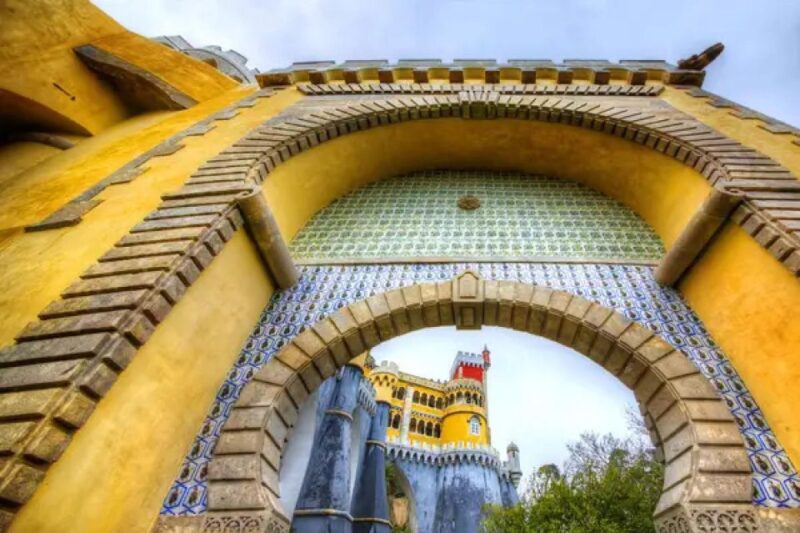 Sintra: Pena Palace & Park, Cabo da Roca & Cascais. Day Tour - Practical Details and Considerations
