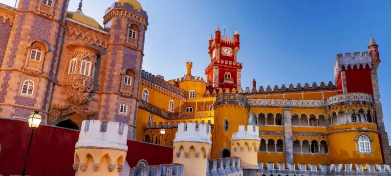 Sintra: Pena Palace, Regaleira, Cabo da Roca & Cascais - Scenic Drive to Guincho Beach and Cascais