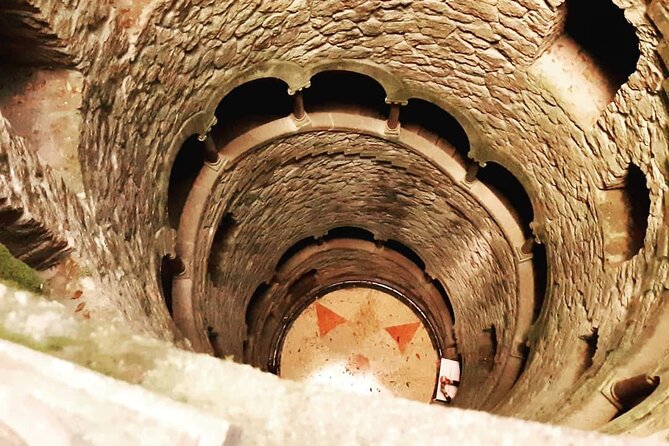 Sintra Private Full Day Tour - Charm and Relaxation in Cascais