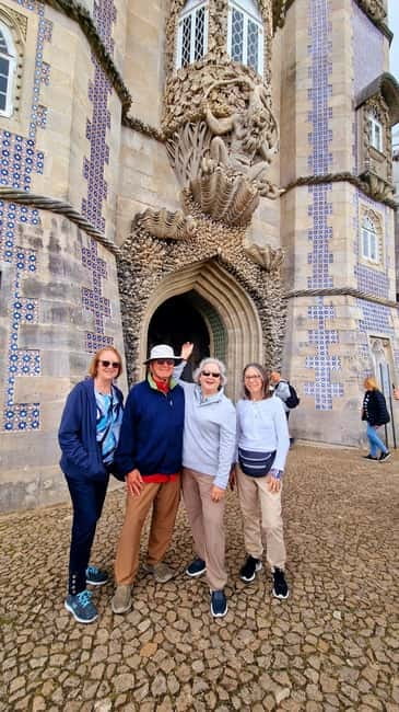Sintra: Private Half-Day Tour + Wine Welcome - Sintra: Private Half-Day Tour + Wine Welcome – An Engaging Journey from Lisbon