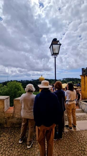 Sintra: Private Half-Day Tour + Wine Welcome - Key Points