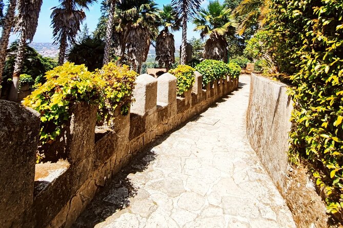 Sintra Private Hiking Adventure Tour - Visiting the Gardens of Palácio de Seteais