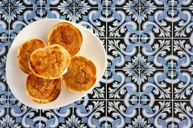 Sintra: Private Sightseeing Tuk Tuk Tour with Local Guide - Practical Details: Logistics and What’s Included