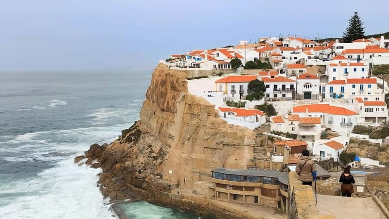 Sintra Private Tour w/Picnic: Pena Park & Qta da Regaleira - Accessibility and Group Size