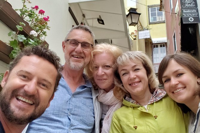 Sintra to Cascais: 2 Palaces, 4 Sites, Small Group 10 Hour Tour - Exploring Pena National Park and Pena Palace