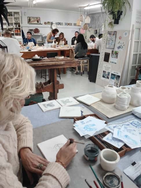 Sintra: Traditional Portuguese Tile Painting Workshop - Exploring Portuguese Traditional Tile Painting Techniques