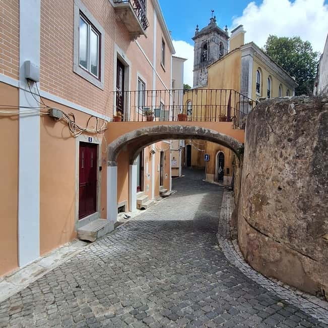 Sintra Unique Tour - Two Palaces and Azenhas do Mar - Capture Stunning Photos at Azenhas do Mar
