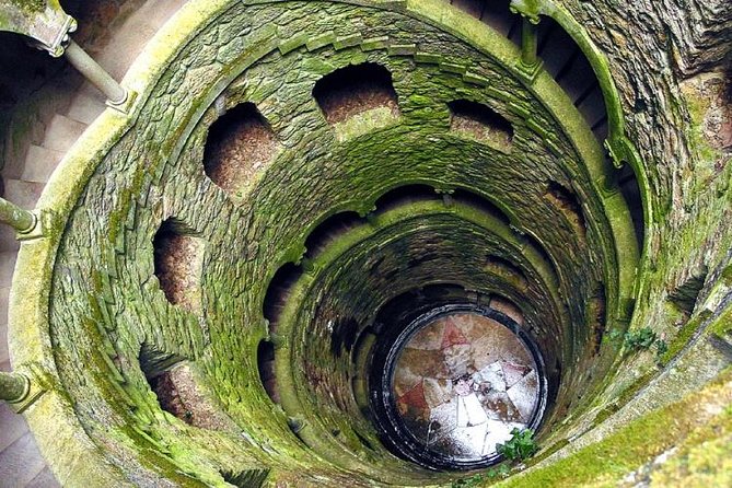 Sintra with a Local - HALF DAY -Pena & Regaleira & Cabo da Roca - Sintras Top Highlights in a Compact Tour