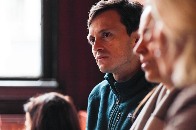 Sip and Stroll Whiskey History Walking Tour in Dublin - Discovering the Swan Bar’s Victorian Charm