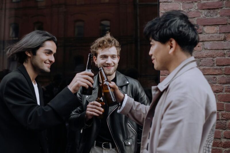 "Sip, Chat, Connect" - Flexibility and Personalization in Scheduling