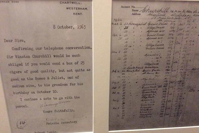 Sir Winston Churchill Private Walking Tour & War Rooms - Visiting Turnbull & Asser and Spencer House