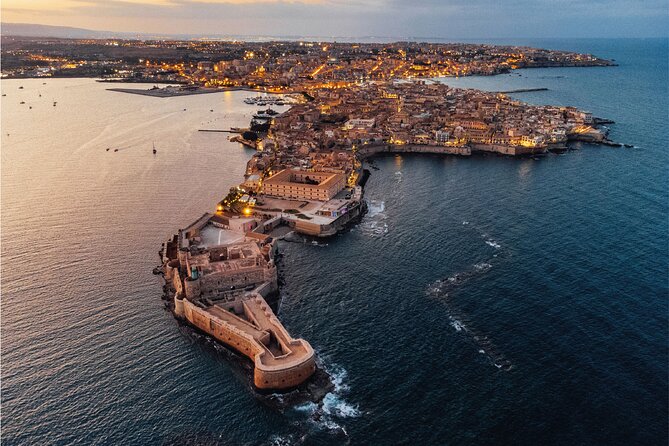 Siracusa Walking Tour with Audio and Written Guide by a Local - Exploring Ortigia: The Starting Point at the Market